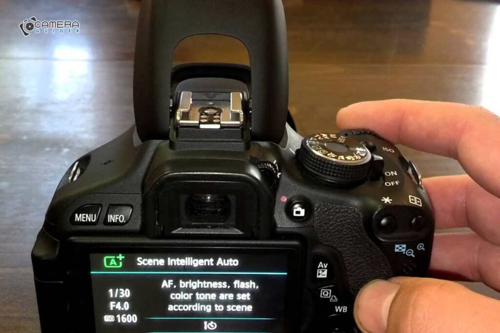 How to turn on flash on a Canon camera